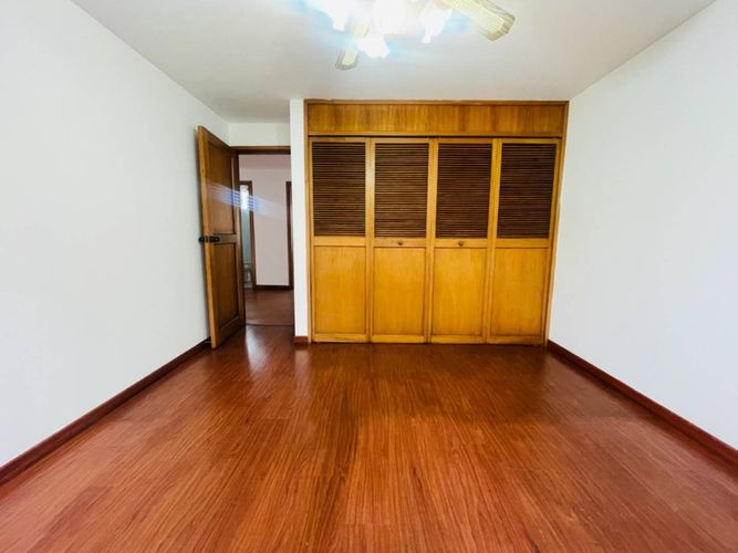 Apartamento en venta en El Poblado, Medellín · foto 5 de 20