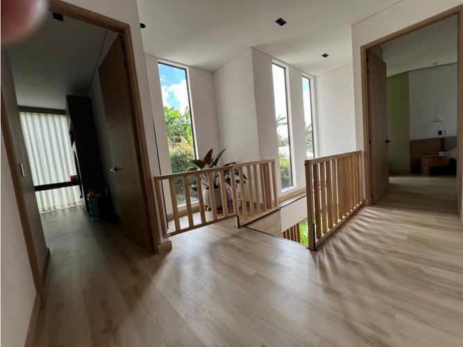 Casa de 5 alcobas en venta en Samaria, El Carmen de Viboral, 419 m² · foto 7 de 24