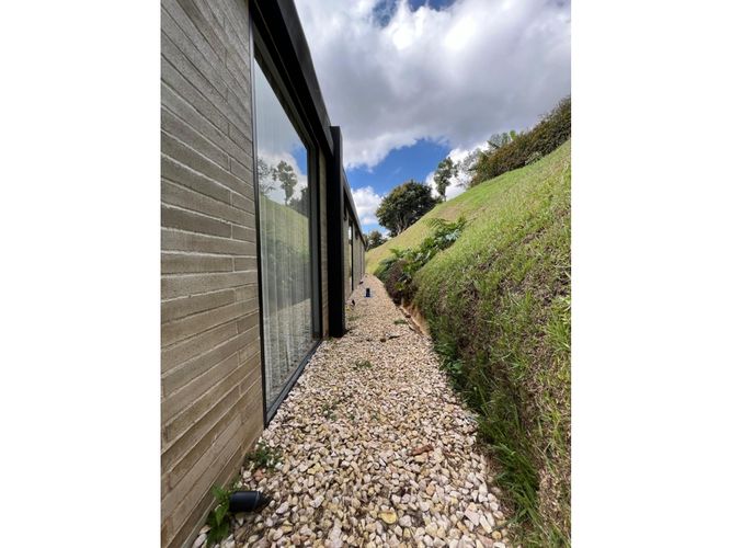 Casa de 5 alcobas en venta en Samaria, El Carmen de Viboral, 419 m² · foto 22 de 24