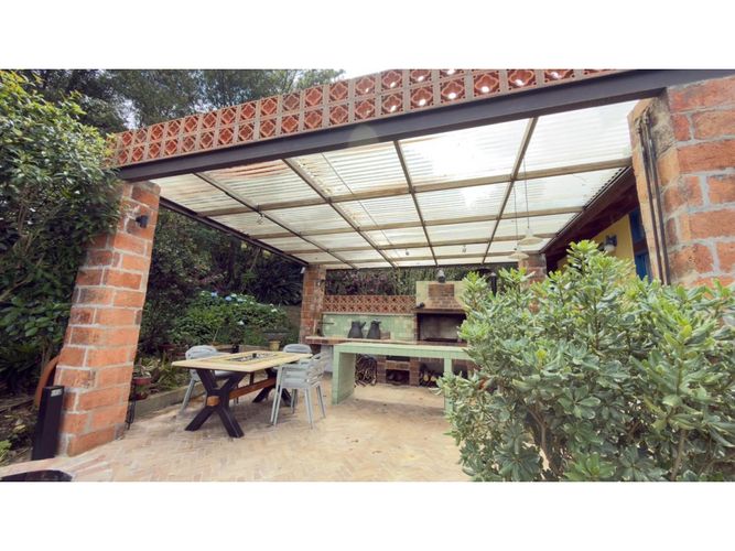 Casa de 3 alcobas en venta en Lomitas, La Ceja, 176 m² · foto 5 de 8