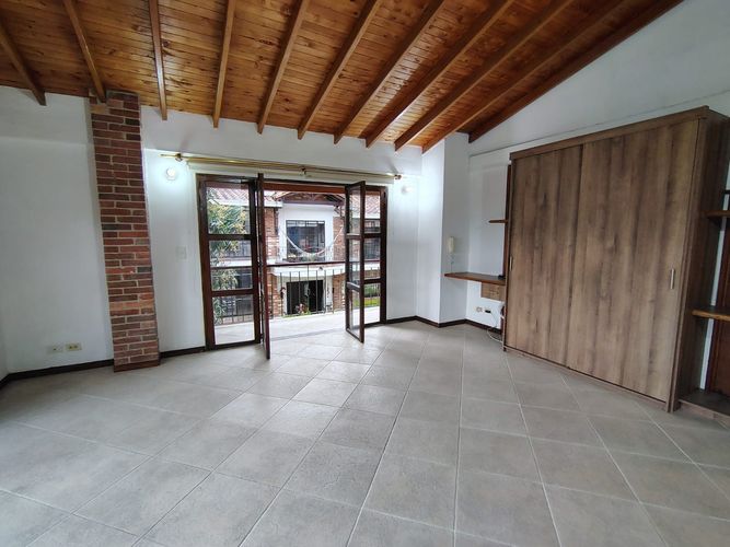 Casa de 3 alcobas en venta en Vereda La Doctora, Sabaneta, 450 m² · foto 16 de 19