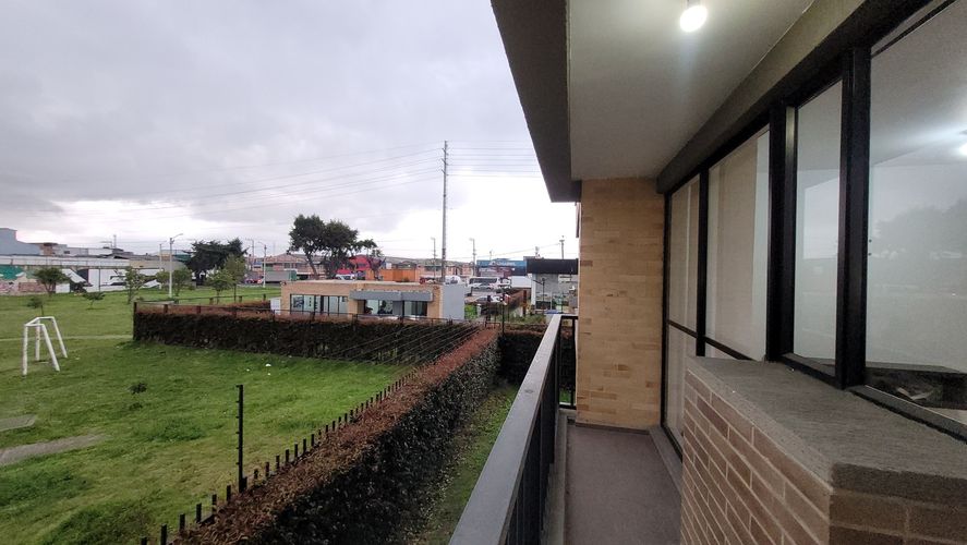 Apartamento de 3 alcobas en venta en Centro, Funza, 87 m² · foto 13 de 19