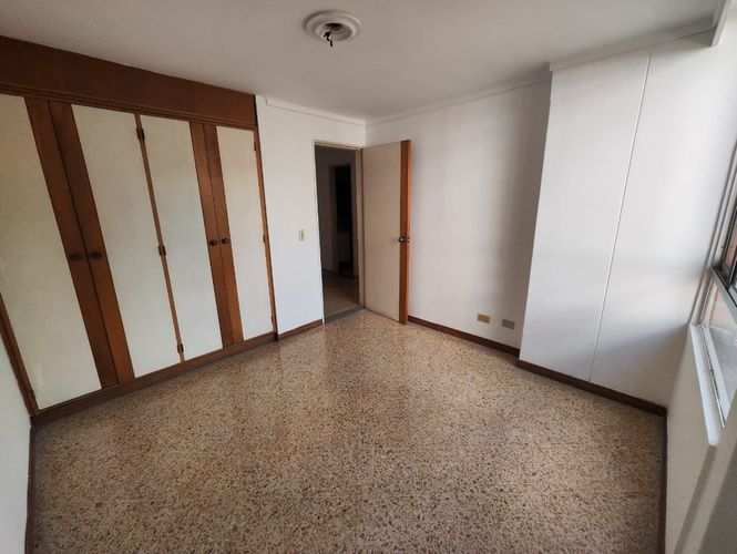 Apartamento de 3 alcobas en arriendo en Laureles, Medellín, 150 m² · foto 20 de 20