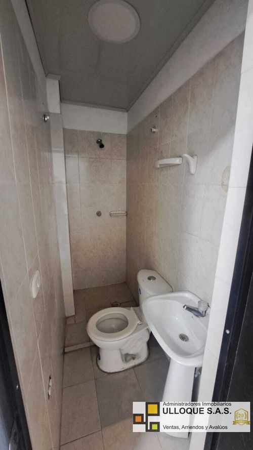 Casa de 6 alcobas en venta en Bolivar, Bucaramanga, 188 m² · foto 16 de 24