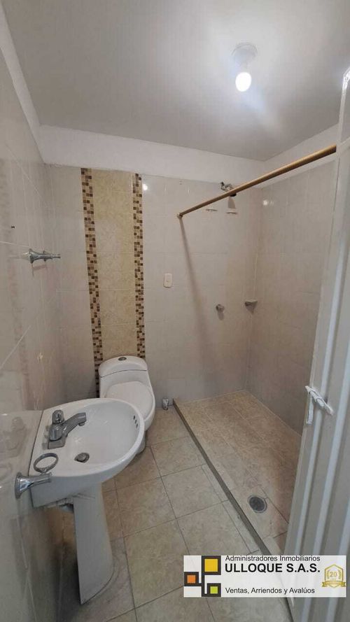 Casa de 6 alcobas en venta en Bolivar, Bucaramanga, 188 m² · foto 22 de 24