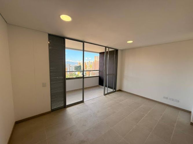 Apartamento de 3 alcobas en arriendo en San Jose, Sabaneta, 70 m² · foto 5 de 24