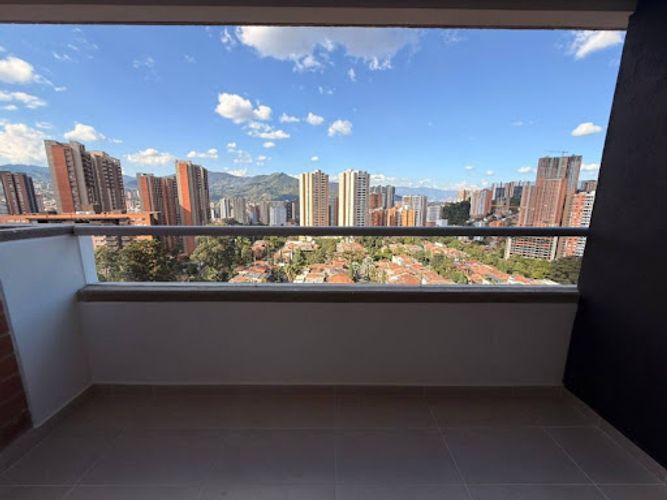 Apartamento de 3 alcobas en arriendo en San Jose, Sabaneta, 70 m² · foto 19 de 24