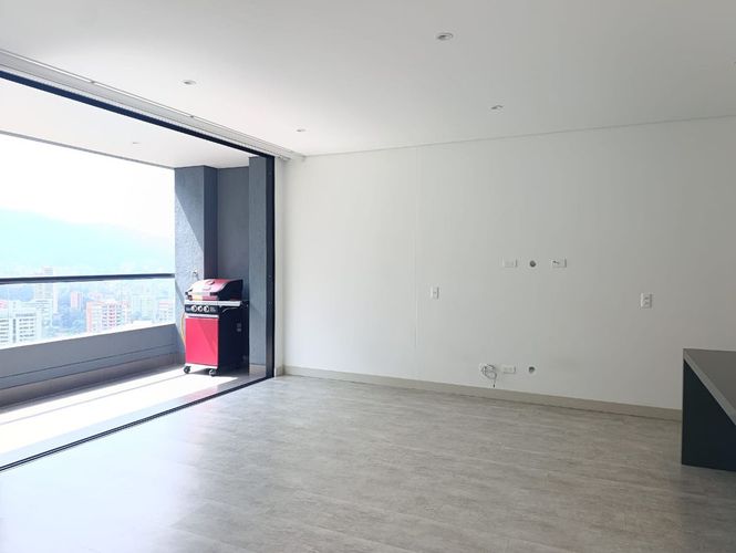 Apartamento de 1 alcoba en arriendo en El Poblado, Medellín, 73 m² · foto 2 de 18