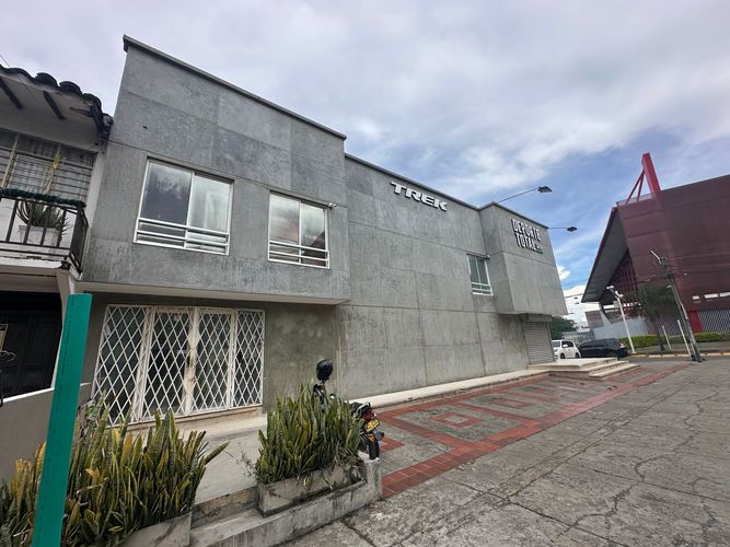 Local en arriendo en El Templete, Cali, 330 m² · foto 4 de 24