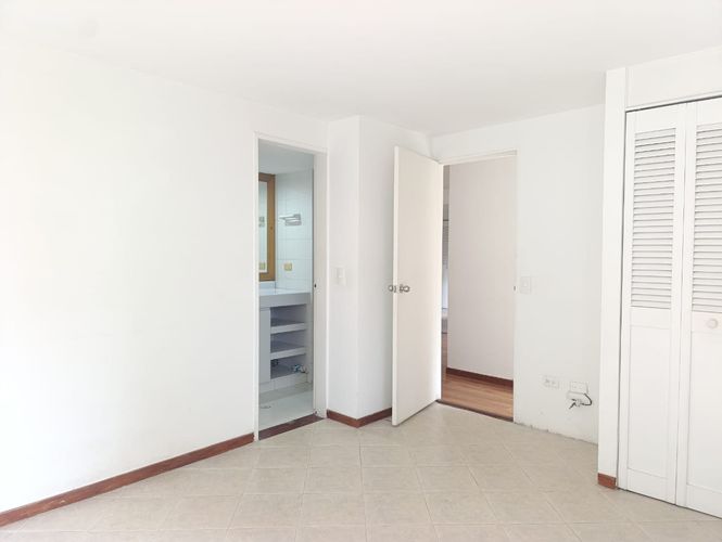 Apartamento de 3 alcobas en arriendo en El Poblado, Medellín, 115 m² · foto 6 de 17