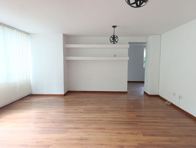 Apartamento de 3 alcobas en arriendo en El Poblado, Medellín, 115 m² · foto 8 de 17