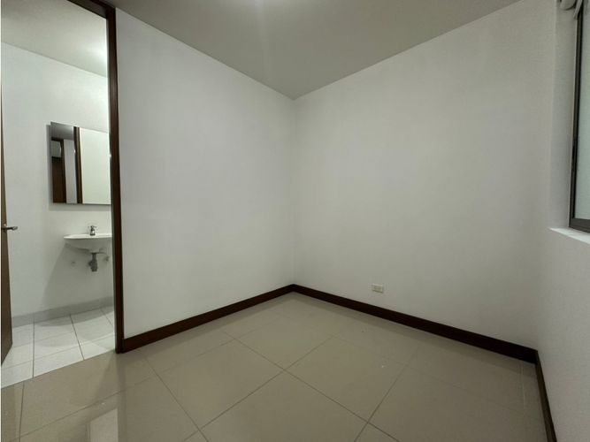Apartamento de 3 alcobas en venta en Cola Del Zorro, Medellín, 303 m² · foto 21 de 21