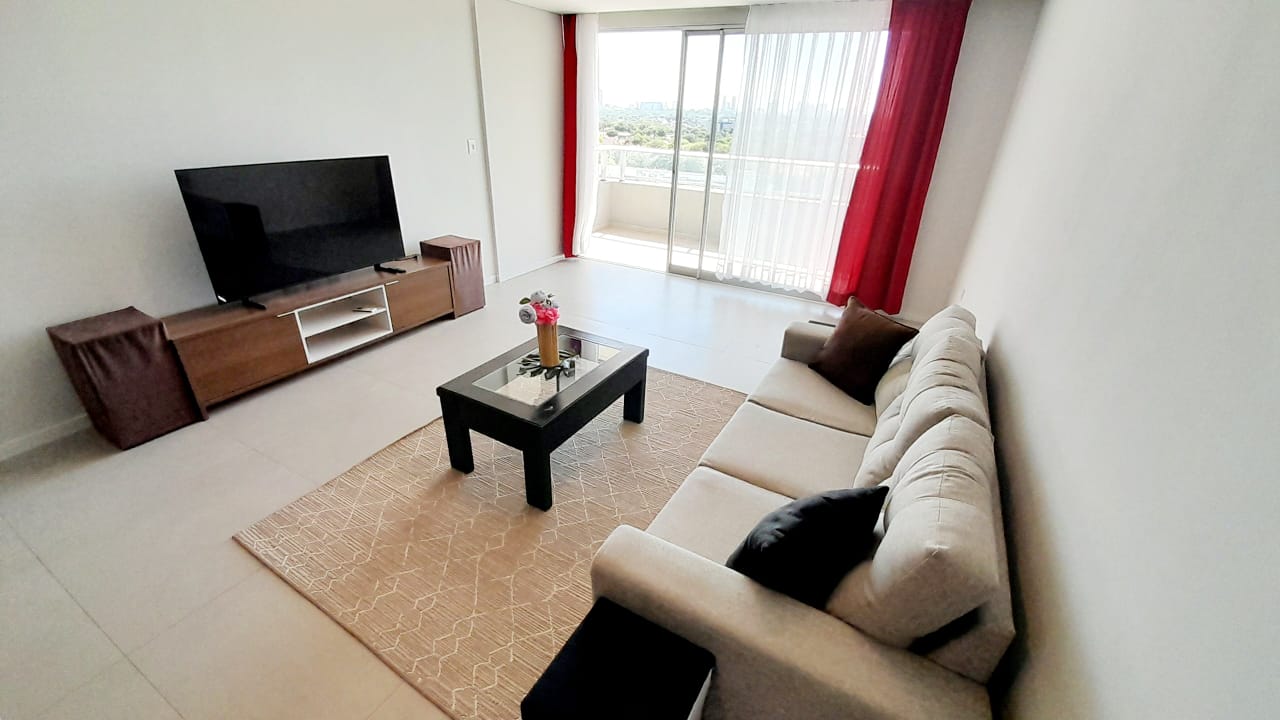 Alquilo Departamento 2 dormitorios amoblado zona la Paraguayita Avda.  Brasilia Barrio Jara — foto 2