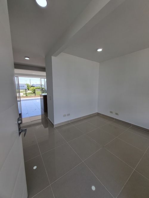 Casa de 3 alcobas en venta en Alfaguara, Jamundí, 236 m² · foto 11 de 24