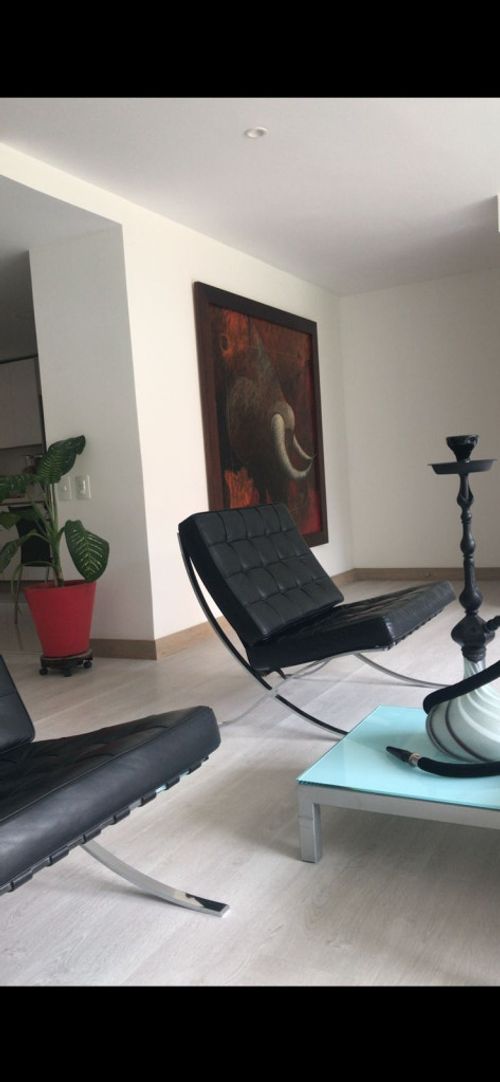 Apartamento de 4 alcobas en arriendo en San Lucas, Medellín, 230 m² · foto 2 de 15