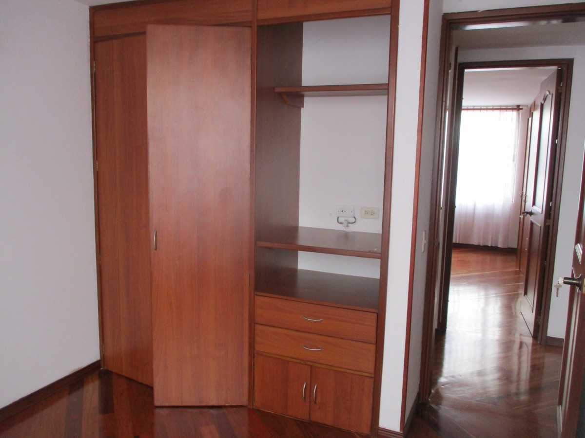 Apartamento en venta en Ciudad Salitre, Bogotá · foto 9 de 24