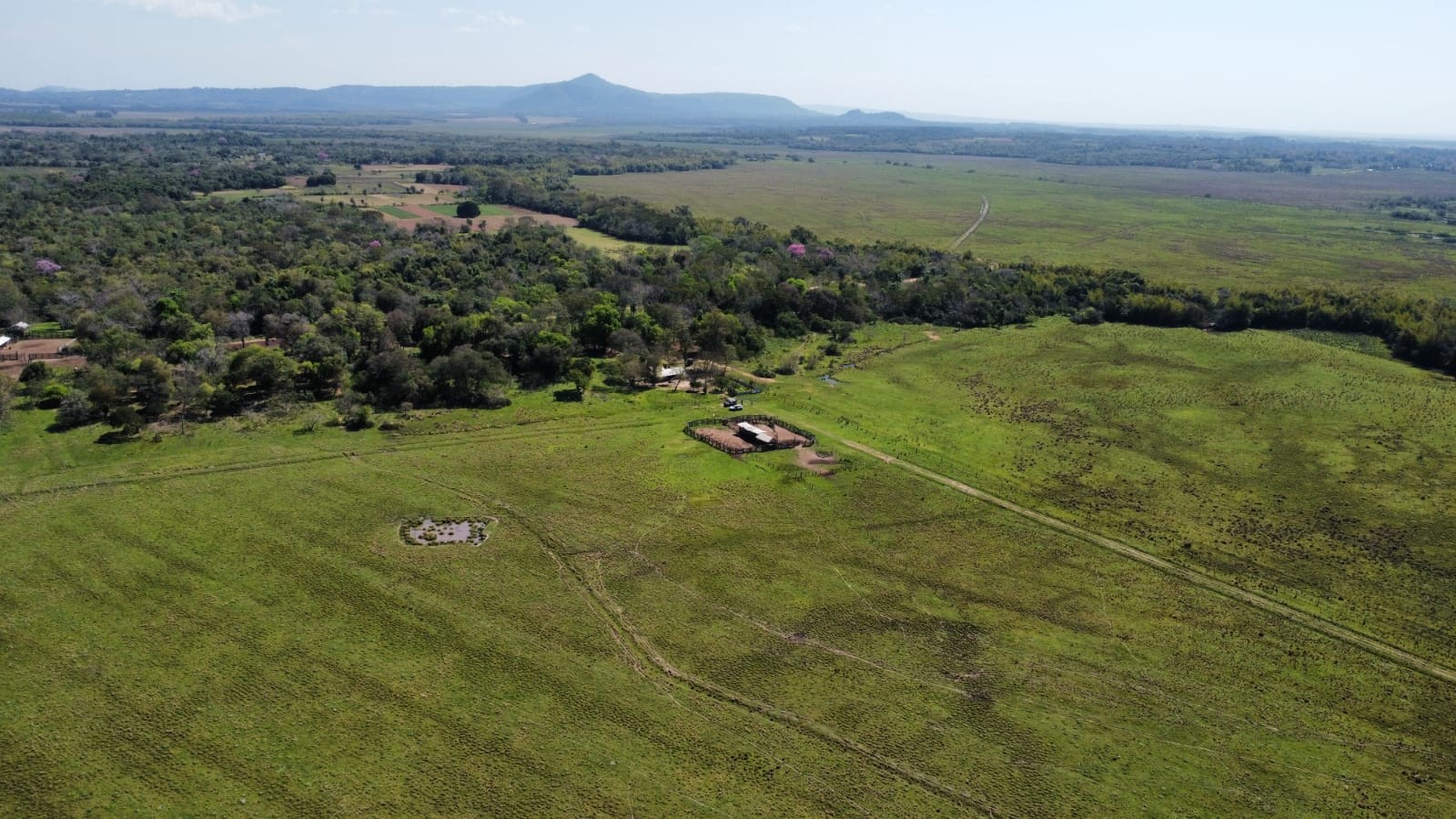VENDO YBYTYMI IDEAL PARA CANTERA.tierra con material puzolánico para la elaboración de cemento, con proyecto de cantera y de impacto ambiental aprobado.70 has. — foto 2