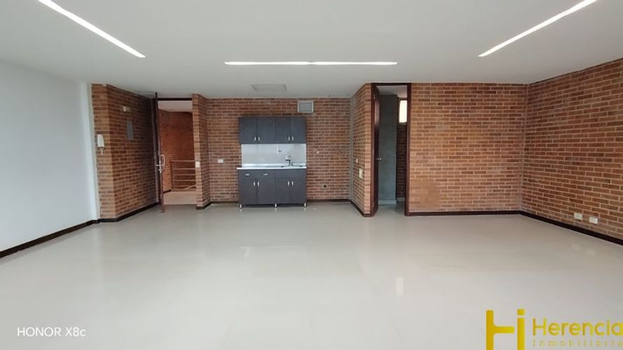 Oficina en arriendo en San Diego, Medellín, 62 m² · foto 2 de 13