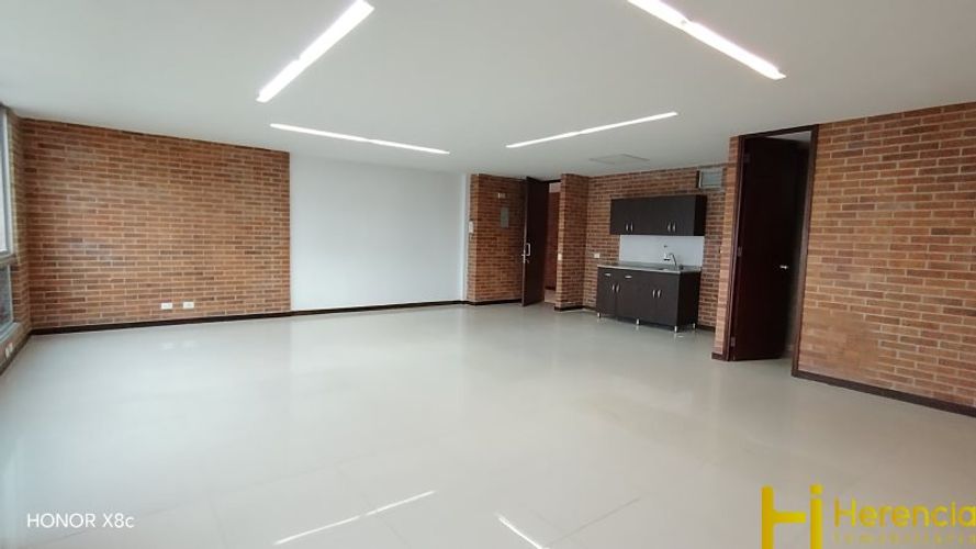 Oficina en arriendo en San Diego, Medellín, 62 m² · foto 5 de 13