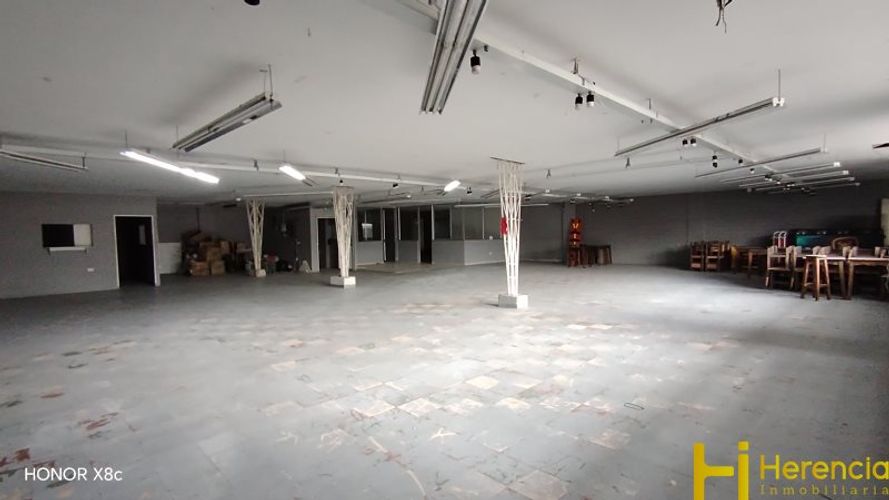Bodega en arriendo en Colombia, Medellín, 530 m² · foto 3 de 14