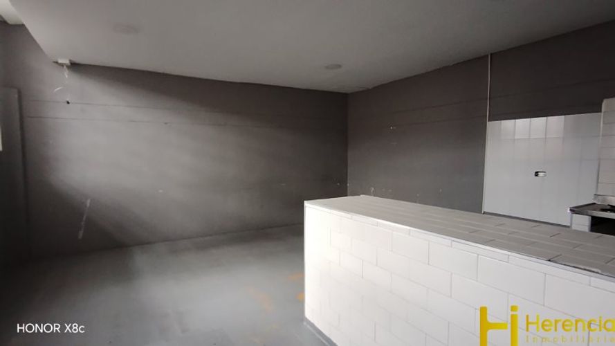 Bodega en arriendo en Colombia, Medellín, 530 m² · foto 10 de 14