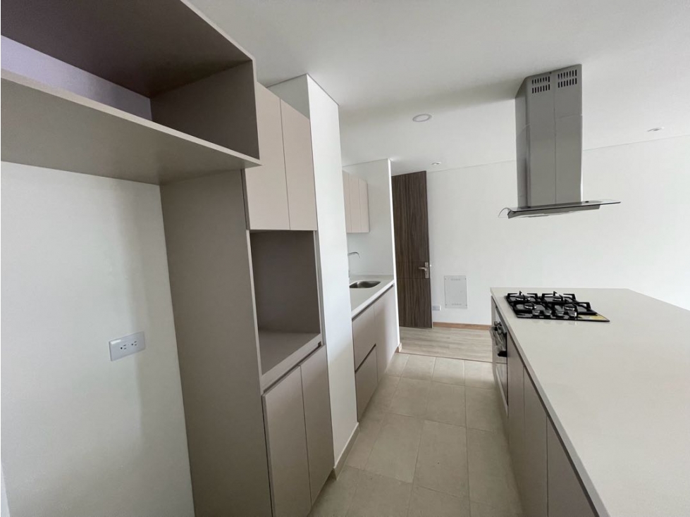 Apartamento en venta en Nuevo Country, Bogotá · foto 6 de 24