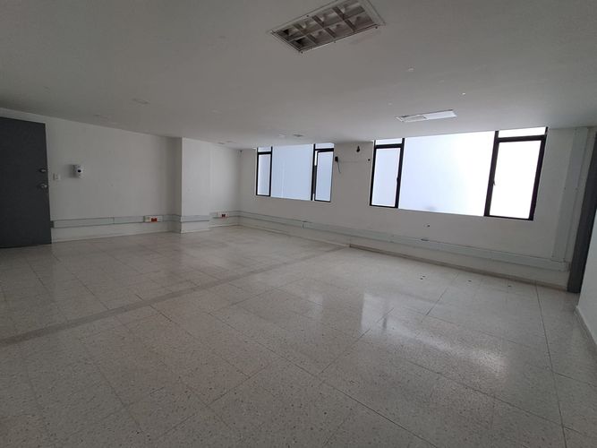 Consultorio en arriendo en Sector Lago Uribe, Pereira, 221 m² · foto 7 de 12