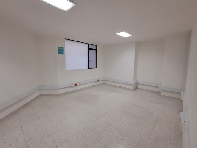 Consultorio en arriendo en Sector Lago Uribe, Pereira, 221 m² · foto 9 de 12