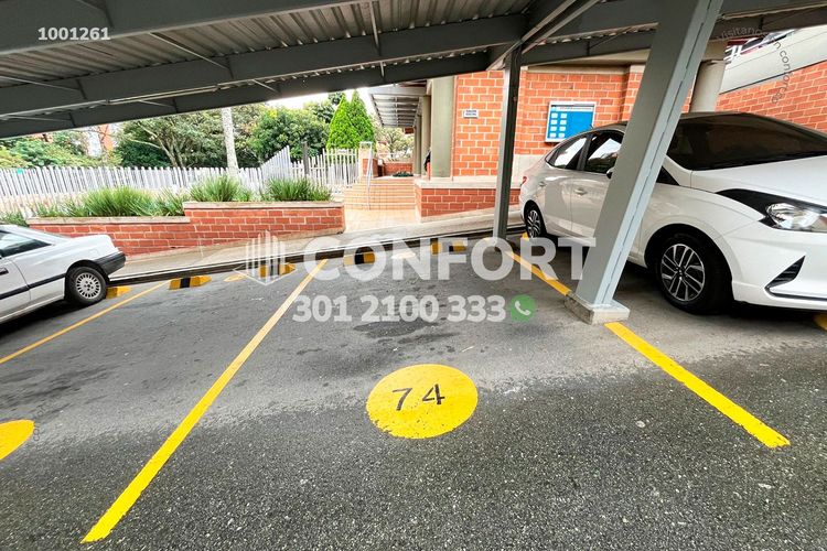 Apartamento de 3 alcobas en arriendo en Castropol, Medellín, 84 m² · foto 22 de 24