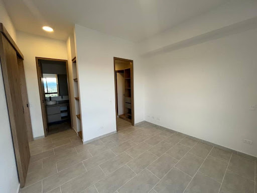 Apartamento en arriendo en Barro Blanco, Rionegro · foto 3 de 18