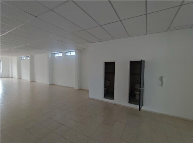 Local en arriendo en Bretaña, Cali, 299 m² · foto 8 de 13