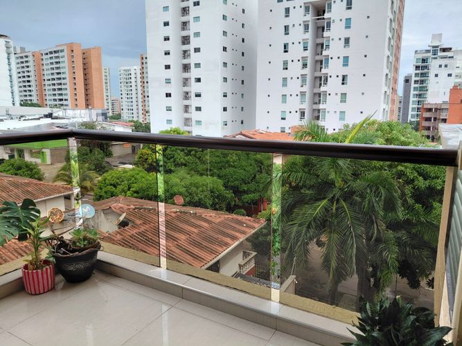 Apartamento de 3 alcobas en venta en Altos De Riomar, Barranquilla, 131 m² · foto 7 de 23