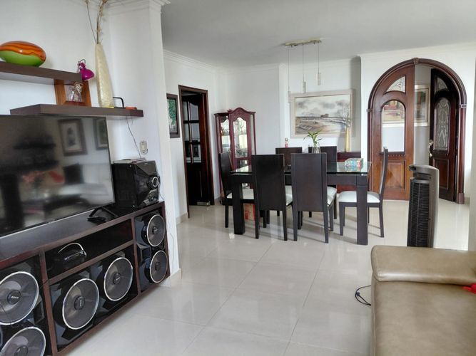 Apartamento de 3 alcobas en venta en Altos De Riomar, Barranquilla, 131 m² · foto 8 de 23