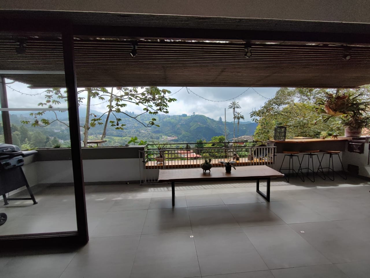 Casa en venta en El Arenillo Parte, Manizales · foto 4 de 24