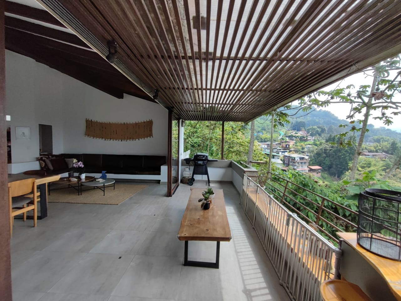 Casa en venta en El Arenillo Parte, Manizales · foto 3 de 24