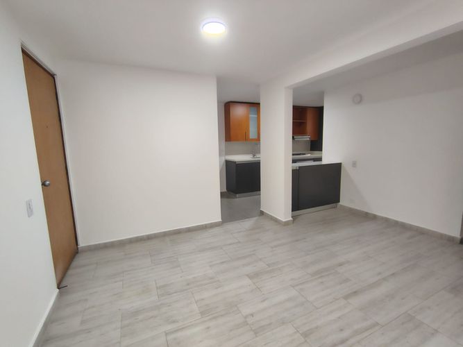 Apartamento de 2 alcobas en arriendo en El Poblado, Medellín, 73 m² · foto 5 de 18