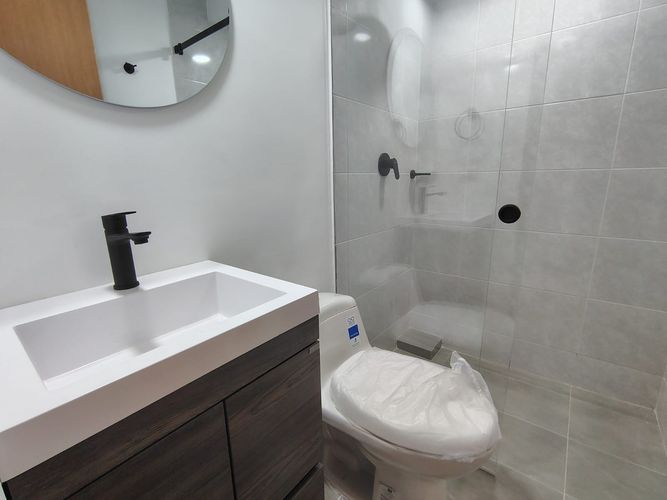 Apartamento de 2 alcobas en arriendo en El Poblado, Medellín, 73 m² · foto 17 de 18