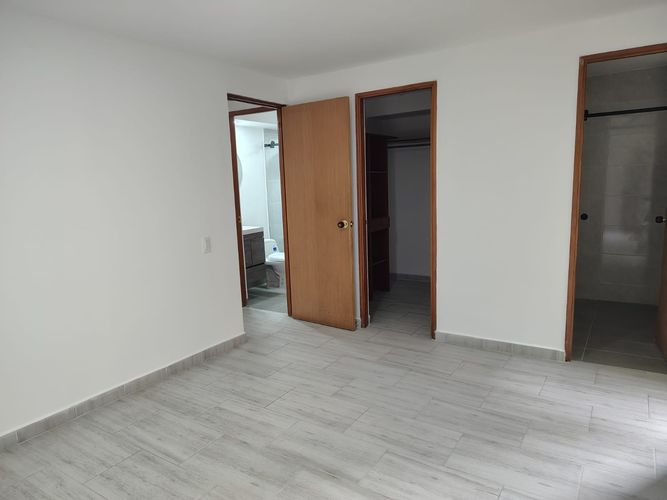 Apartamento de 2 alcobas en arriendo en El Poblado, Medellín, 73 m² · foto 7 de 18