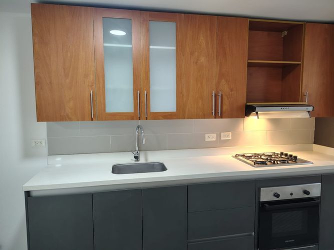 Apartamento de 2 alcobas en arriendo en El Poblado, Medellín, 73 m² · foto 10 de 18