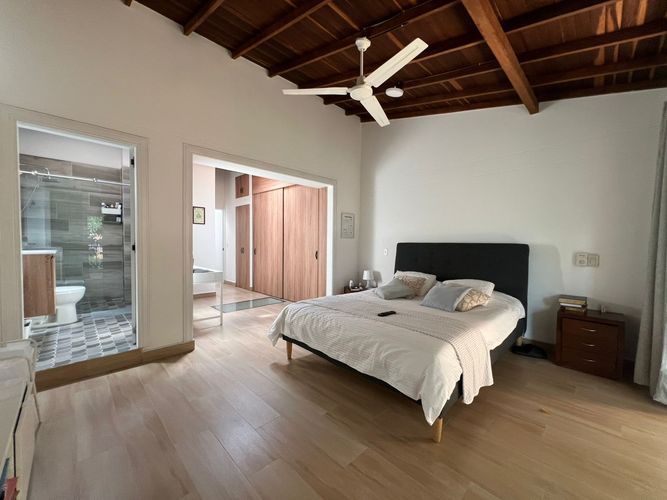 Casa de 3 alcobas en arriendo en Los Almendros, Envigado, 170 m² · foto 7 de 13