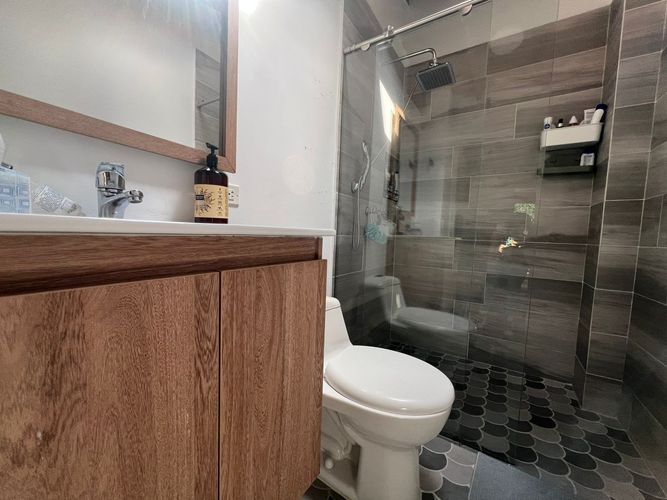 Casa de 3 alcobas en arriendo en Los Almendros, Envigado, 170 m² · foto 13 de 13