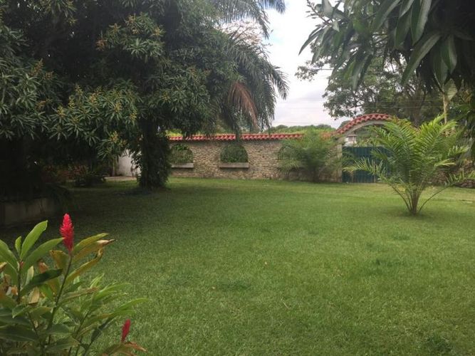Casa de 4 alcobas en venta en El Salado, Ibagué · foto 3 de 24