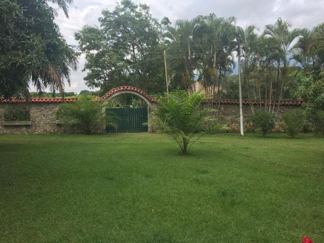 Casa de 4 alcobas en venta en El Salado, Ibagué · foto 8 de 24