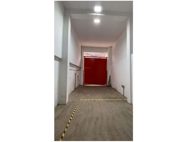 Bodega en arriendo en Trinidad, Medellín, 175 m² · foto 7 de 10