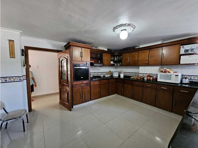 Apartamento de 3 alcobas en venta en Altos De Riomar, Barranquilla, 212 m² · foto 17 de 24