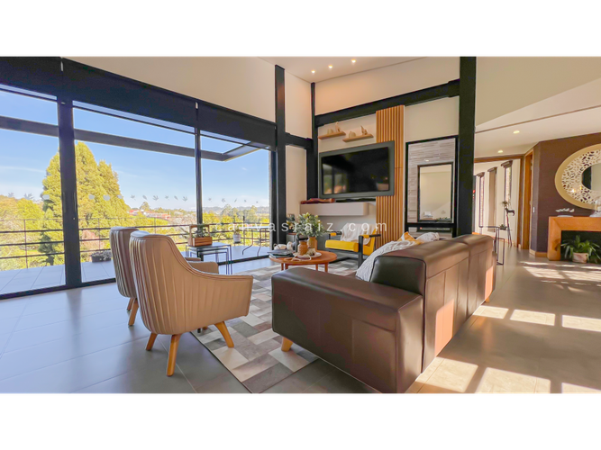 Casa de 5 alcobas en venta en Las Palmas, Rionegro, 505 m² · foto 6 de 21