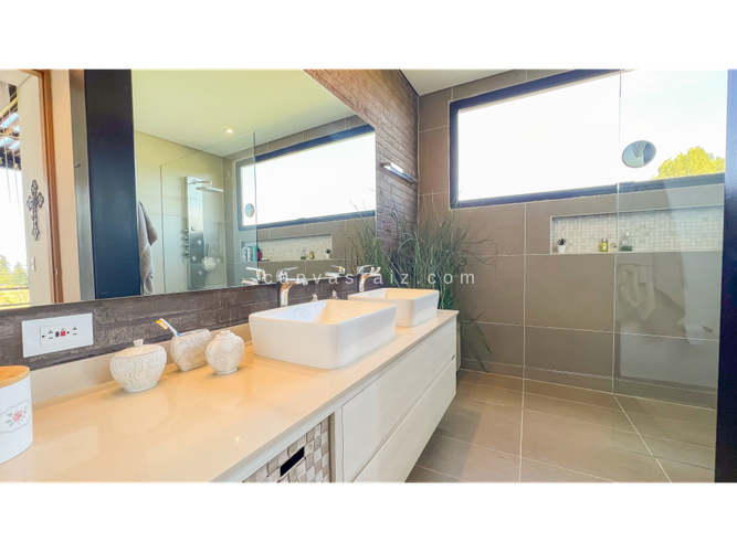 Casa de 5 alcobas en venta en Las Palmas, Rionegro, 505 m² · foto 13 de 21