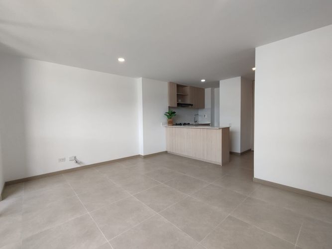 Apartamento de 2 alcobas en arriendo en El Poblado, Medellín, 62 m² · foto 5 de 18