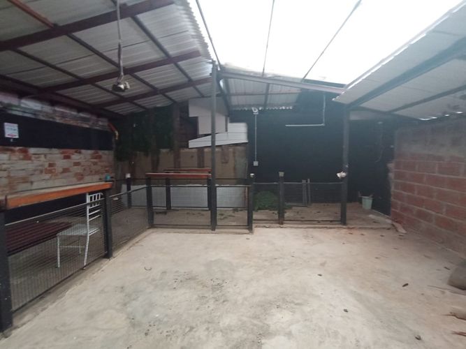 Bodega en arriendo en Prado, Medellín, 45 m² · foto 2 de 4