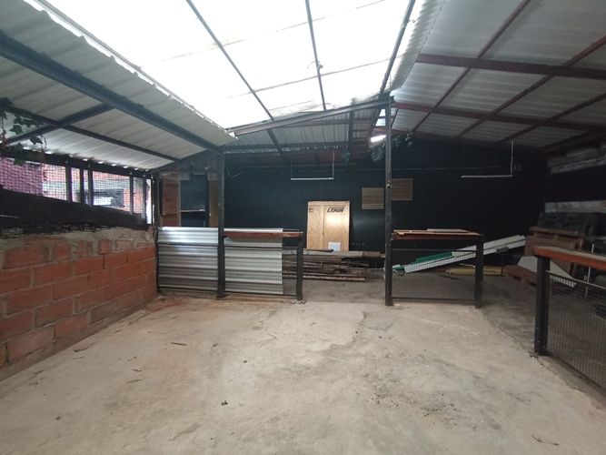Bodega en arriendo en Prado, Medellín, 45 m² · foto 4 de 4